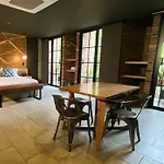 Los Patios Cool Living